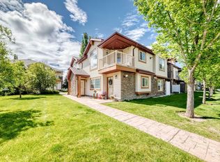 140 Panatella Lndg NW #106, Calgary, AB T3K0K8