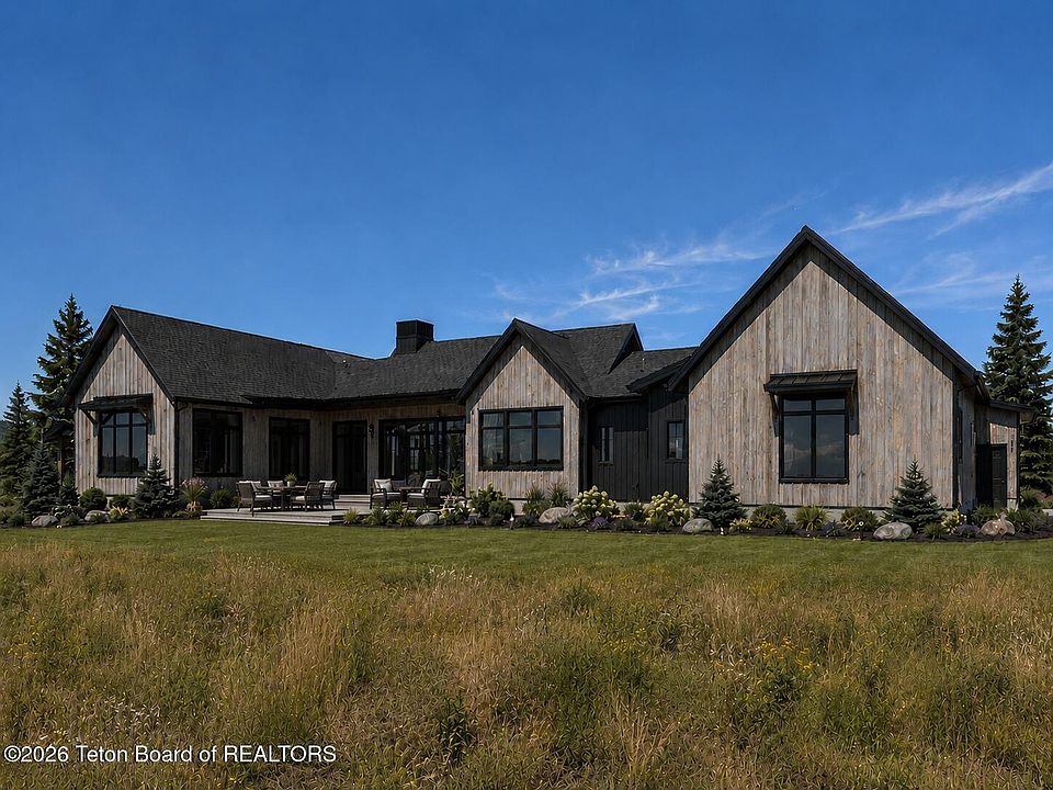 2nd image of 6162 Egret Cir