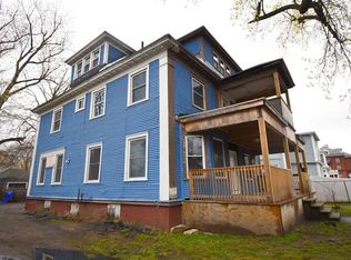 26 Massachusetts Ave, Springfield, MA 01109