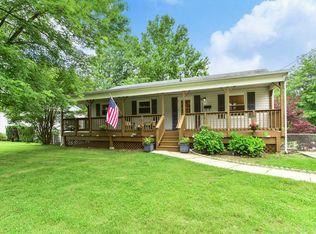 6510 Haystack Rd, Alexandria, VA 22310