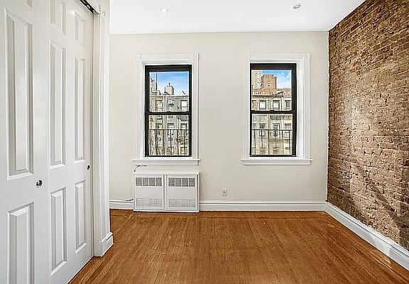 3rd image of 513 E 82nd St APT 3A
