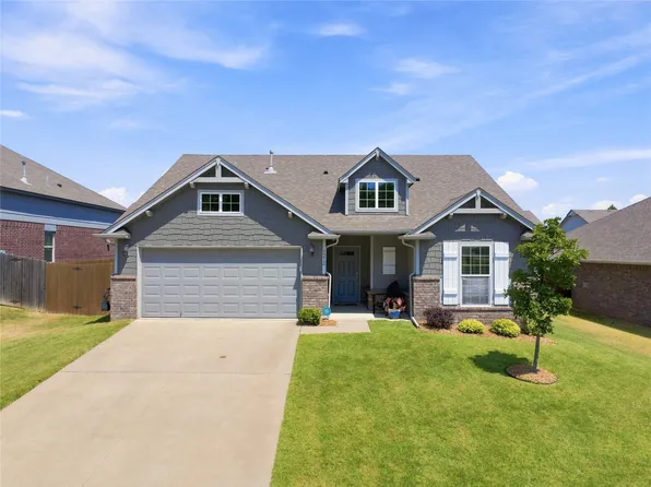 3212 W Fredericksburg St, Broken Arrow, OK 74011