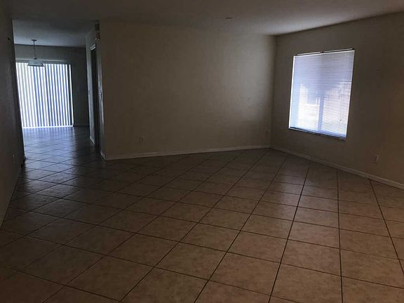 4th image of 2098 SW Newport Isles Blvd