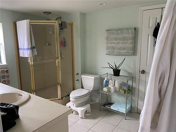 4th image of 2519 S Fletcher Ave