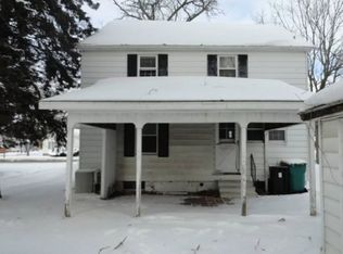 1260 E Fremont St, Galesburg, IL 61401