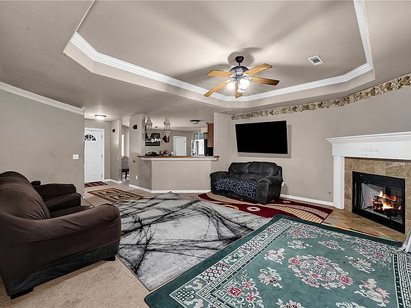 4th image of 202 Hunter Allen Dr