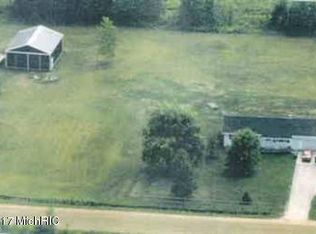 11489 Bailey Rd, Ravenna, MI 49451