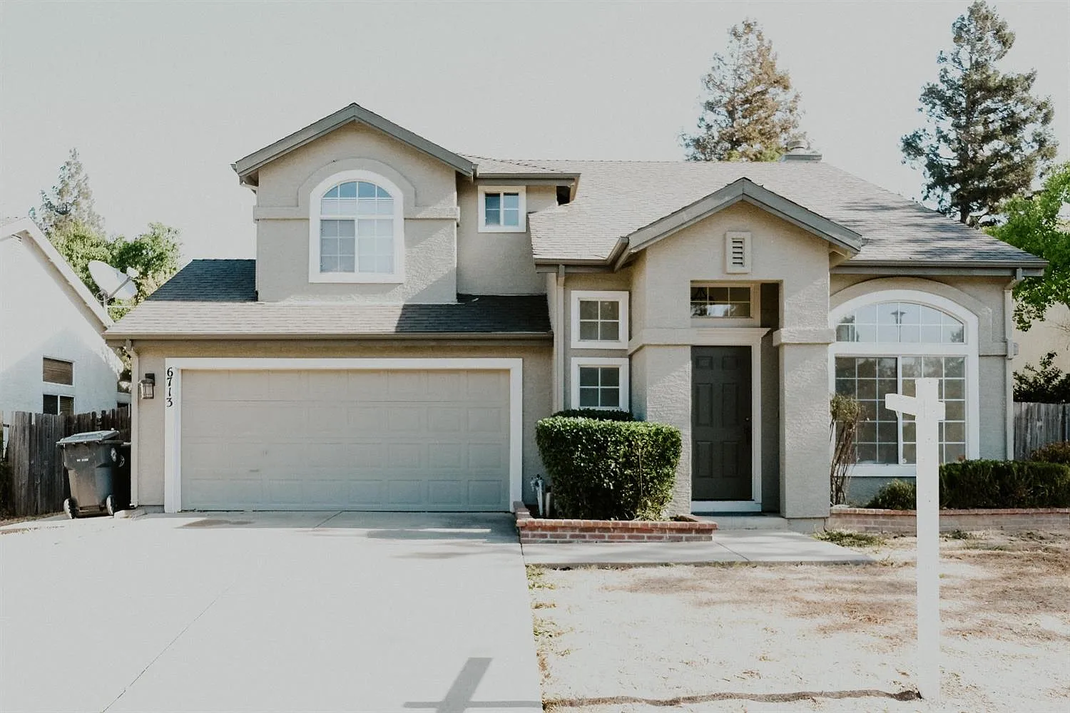 6713 Storia Way photo 1