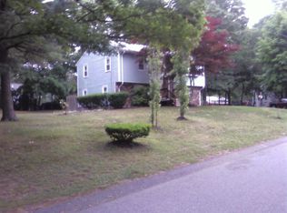 38 Restful Ln, Wareham, MA 02571