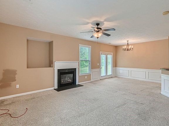 5th image of 7071 Skippingstone Way