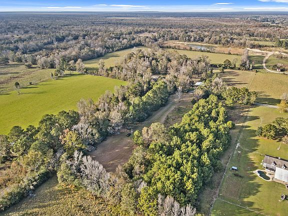 3rd image of 509 County Road 2096