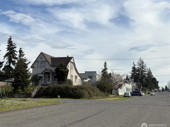 502 E Wright Avenue, Tacoma, WA 98404