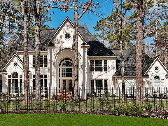 2nd image of 193 Grogans Point Rd