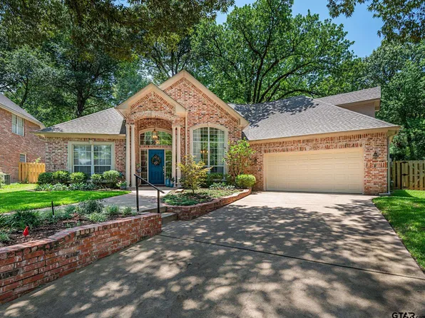 3815 Long Leaf Dr, Tyler, TX 75707