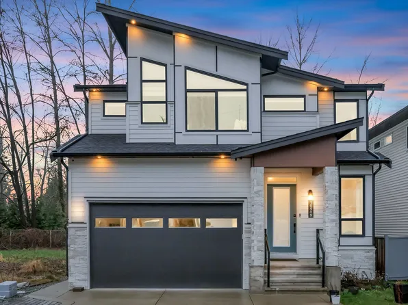 10509 McVeety St, Maple Ridge, BC V2W 0K3