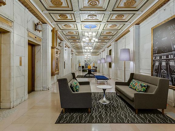 2nd image of 314 N Broadway Ave #1202