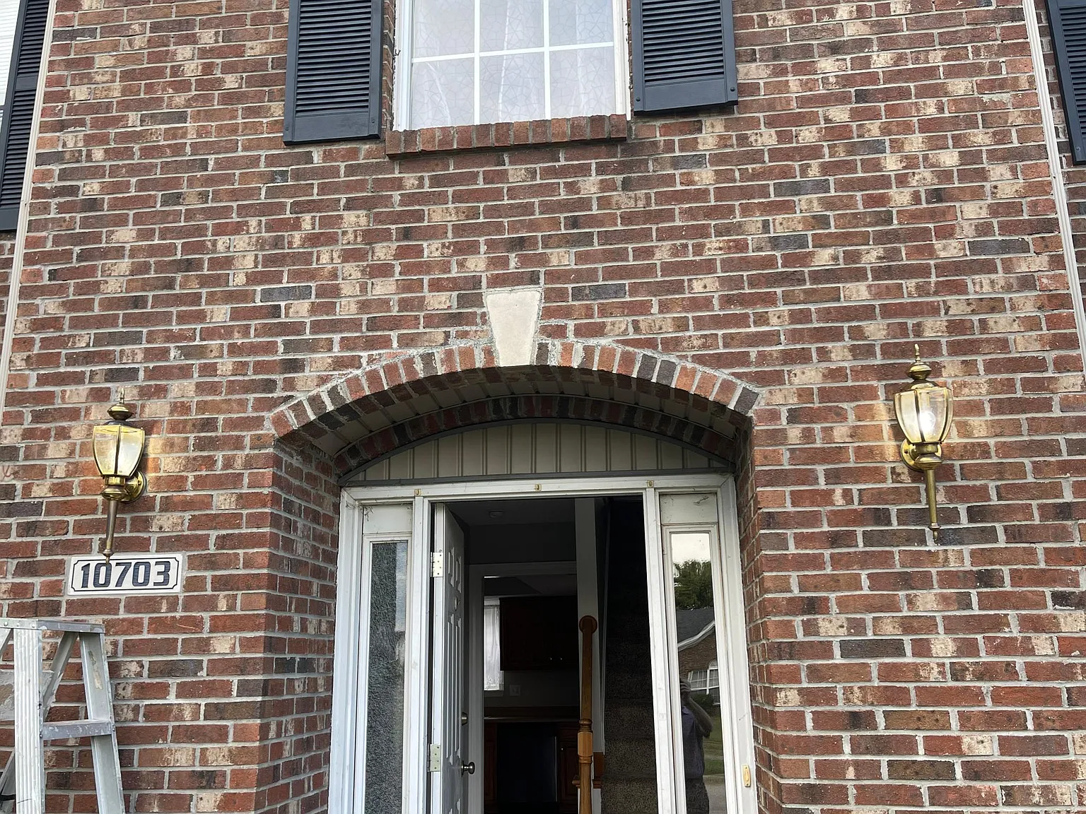 10703 Blackwalnut Blvd — Photo 2
