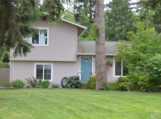 4744 Hansen Dr, Clinton, WA 98236