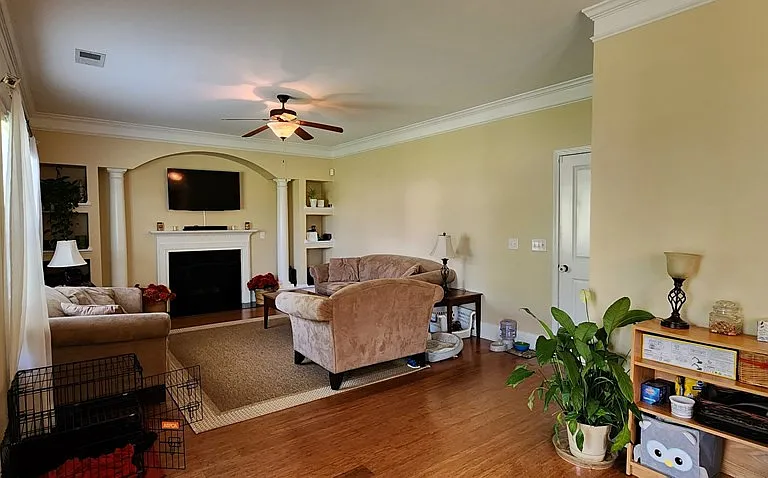 910 McCathern Ave — Photo 10