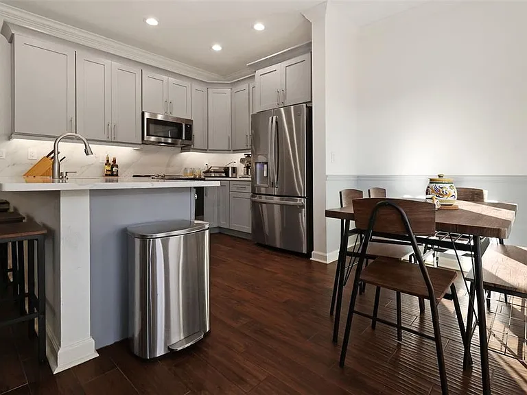 505 S Tampania Ave #2 — Photo 4