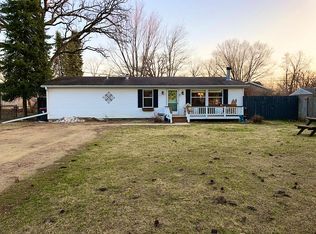 432 E Acorn Dr, Beloit, WI 53511