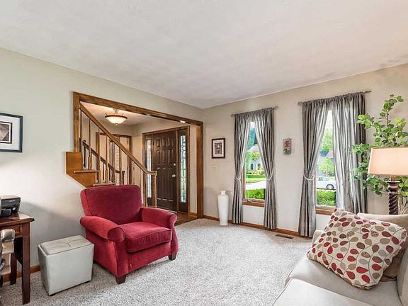 4th image of 5060 Donegal Cliffs Dr