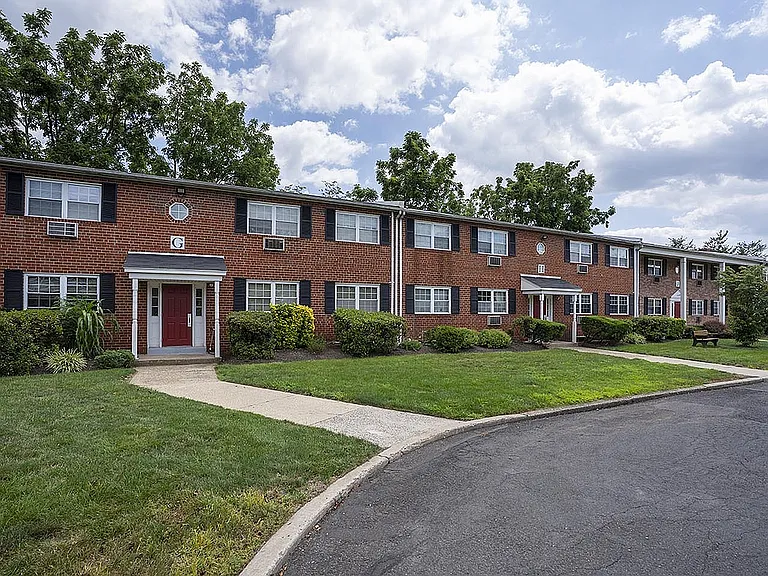 Exterior Madison Court