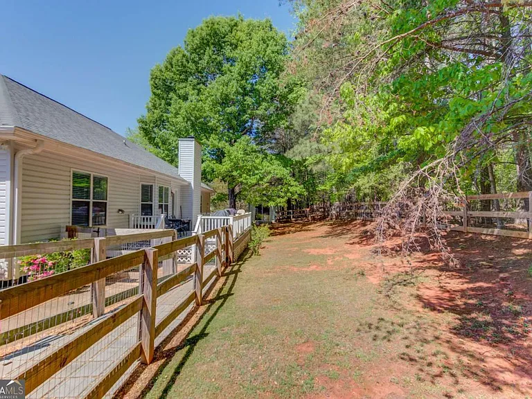 3314 Banks Mountain Dr — Photo 33