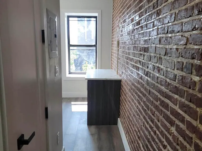 239 Lenox Ave #2B — Photo 5