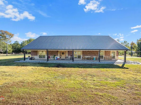 279 County Road 265, Beckville, TX 75631
