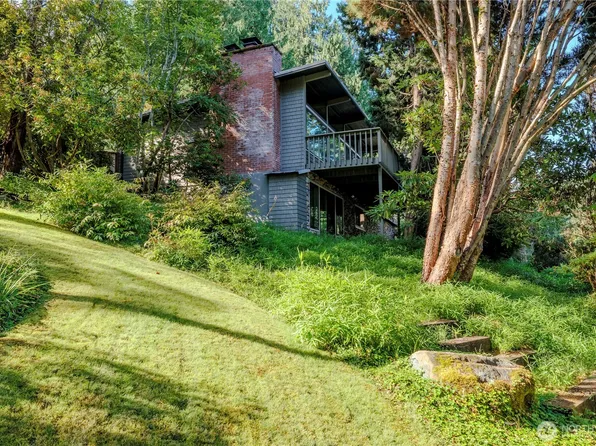 95 Marine Drive, Blakely Island, WA 98222