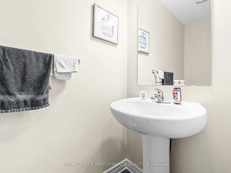709 Namur St — Photo 14