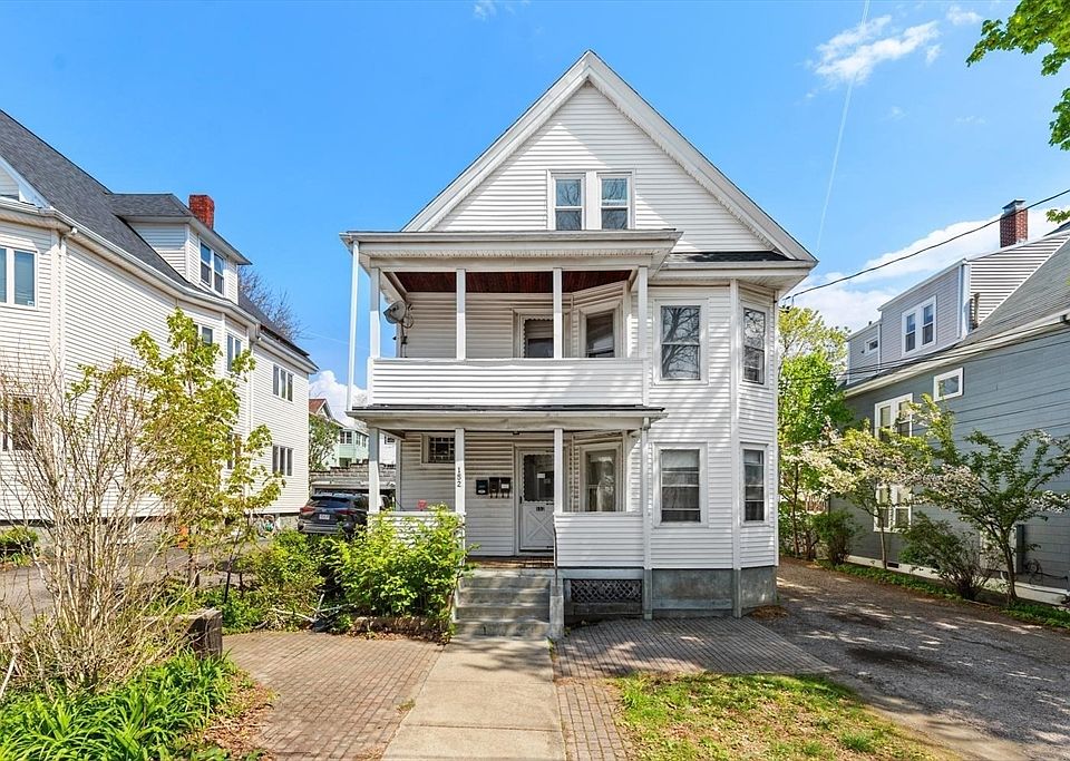 1st image of 152 Spruce St