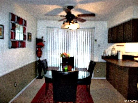 3rd image of 9201 Arlington Dr
