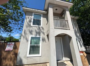 1615 N Navidad St #201, San Antonio, TX 78201