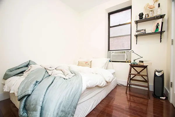Rented by Nooklyn NYC LLC | media 39