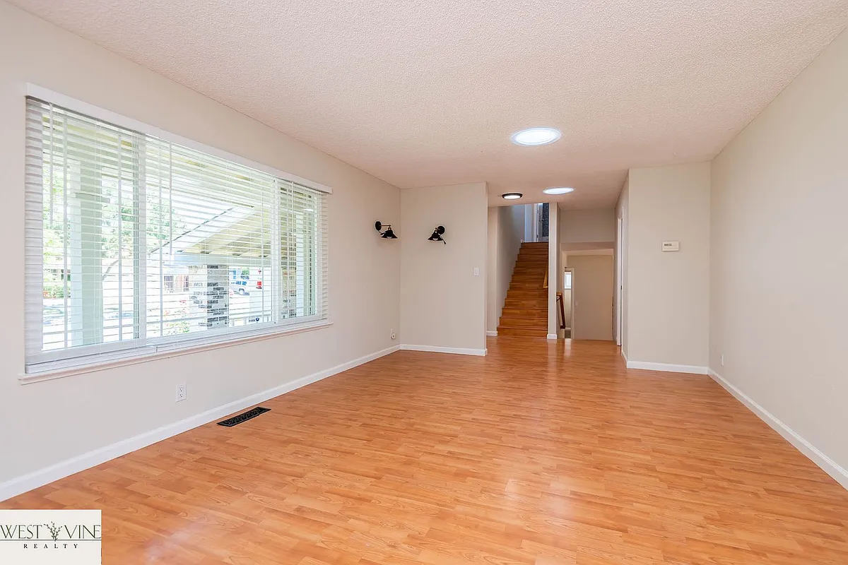 Building Photo - 1735 Seville Way