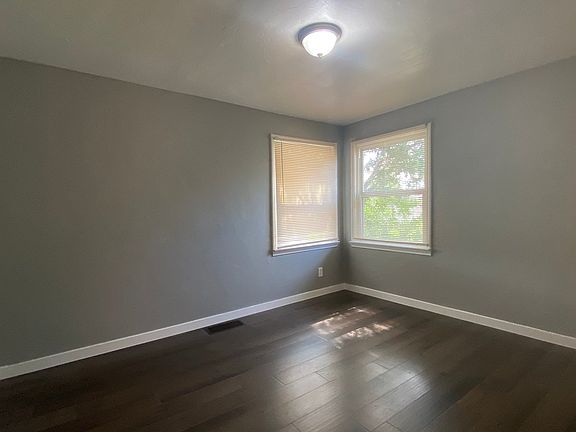 5th image of 1149 Newark St