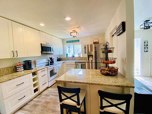 5th image of 10307 Gifford Blvd