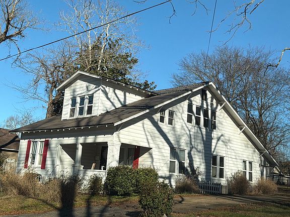 2nd image of 911 Gloster St