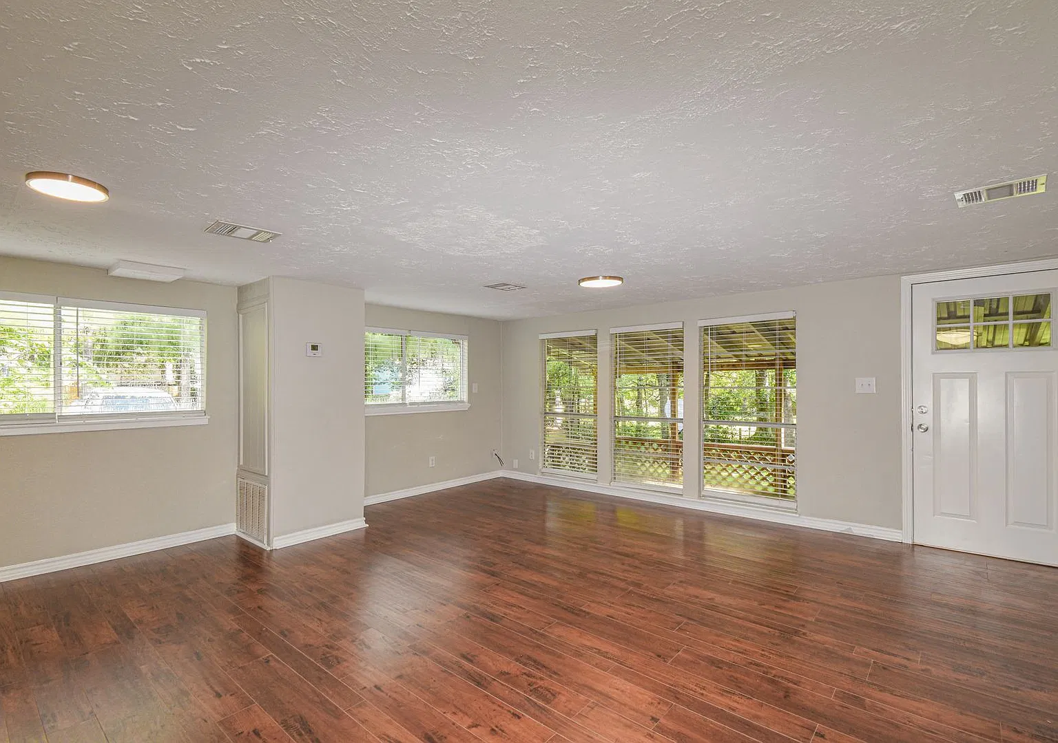 507 Sioux River Rd, Montgomery TX 77316 — Photo 4