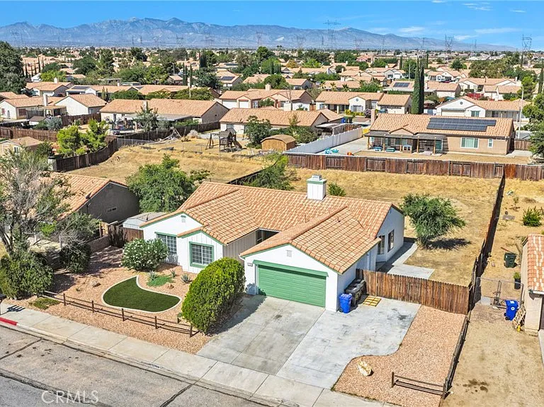 12980 Sundown Rd — Photo 50
