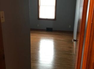 720 Ridgewood Dr, Fort Wayne, IN 46805