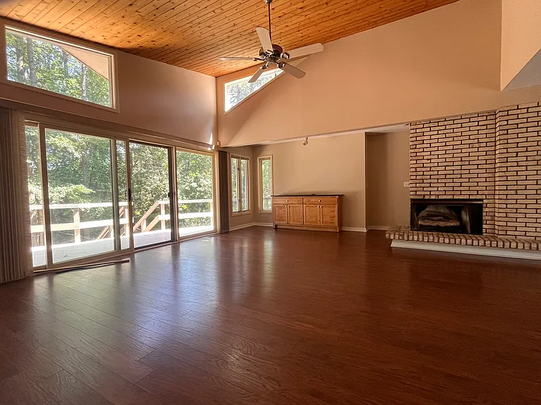 20 Pine Lake Dr — Photo 7