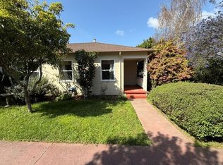 940 Windsor St, Santa Cruz, CA 95062