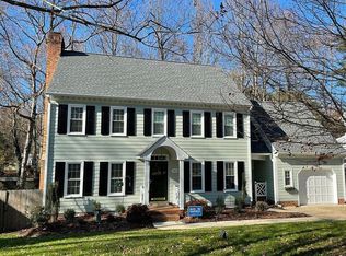 7413 Chippenham Ct, Raleigh, NC 27613