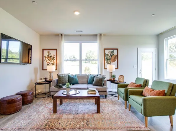 323 Weston Dr, Lewisburg, TN 37091