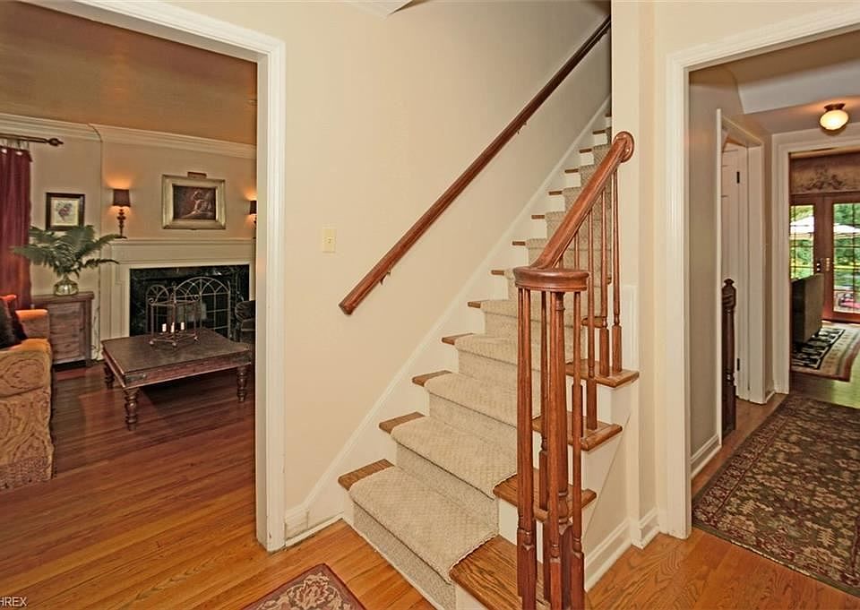22105 Lake Rd, Rocky River, OH 44116 | Zillow