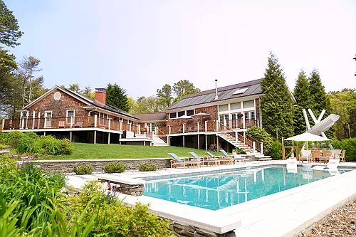 565 Montauk Hwy Photo 1