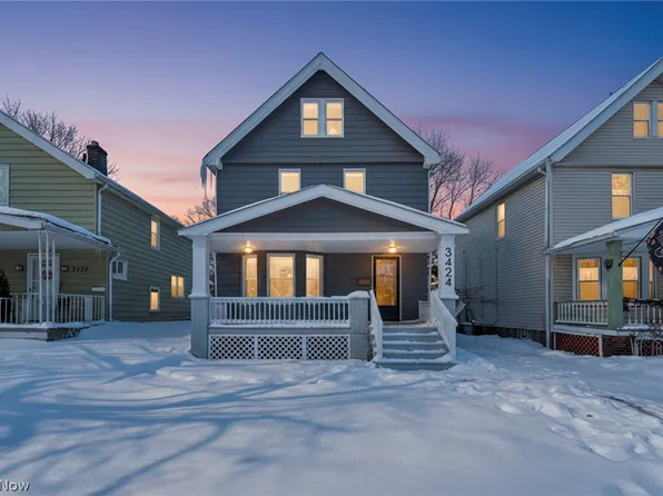 3424 W 118th St, Cleveland, OH 44111